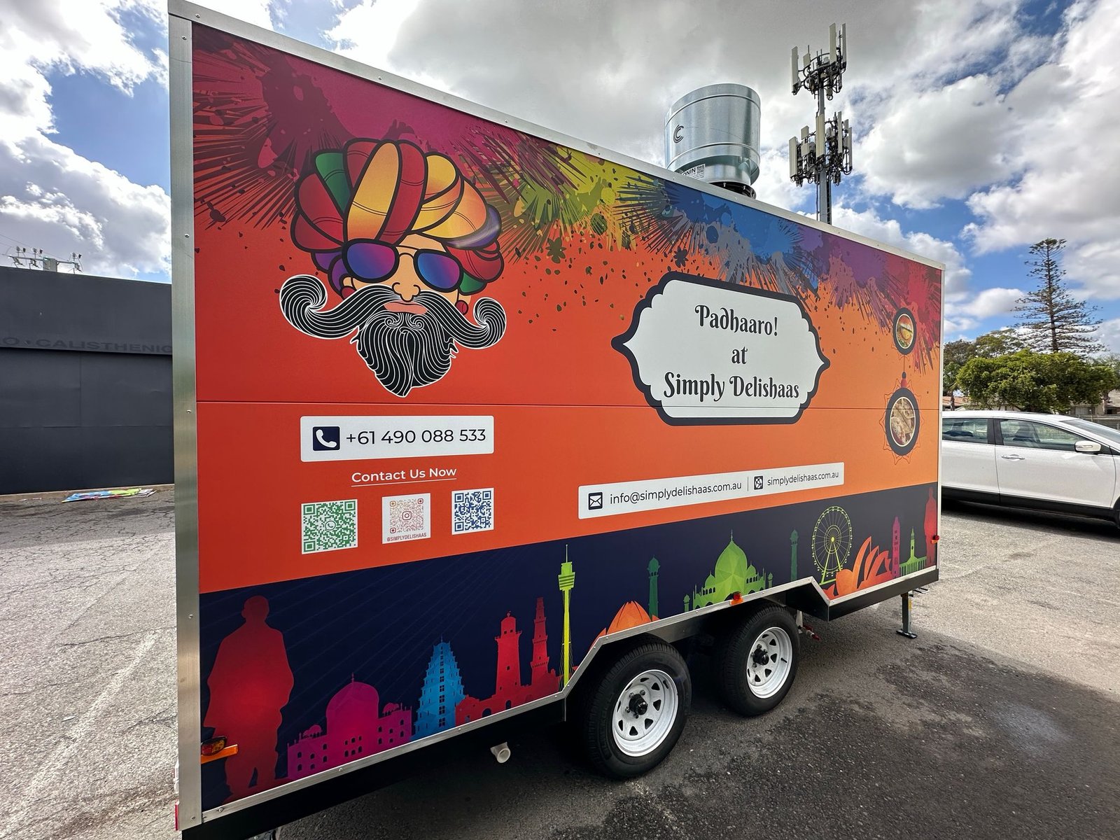 Simply Delishaas food truck